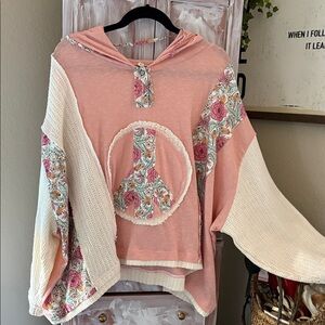 POL Pink and Cream Floral Hooded Blouse
